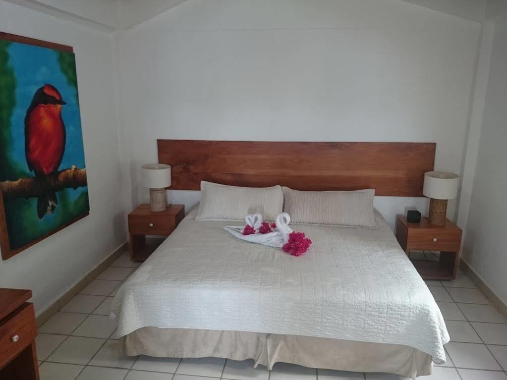 Fiesta Puerto Ayora (Galapagos Islands)