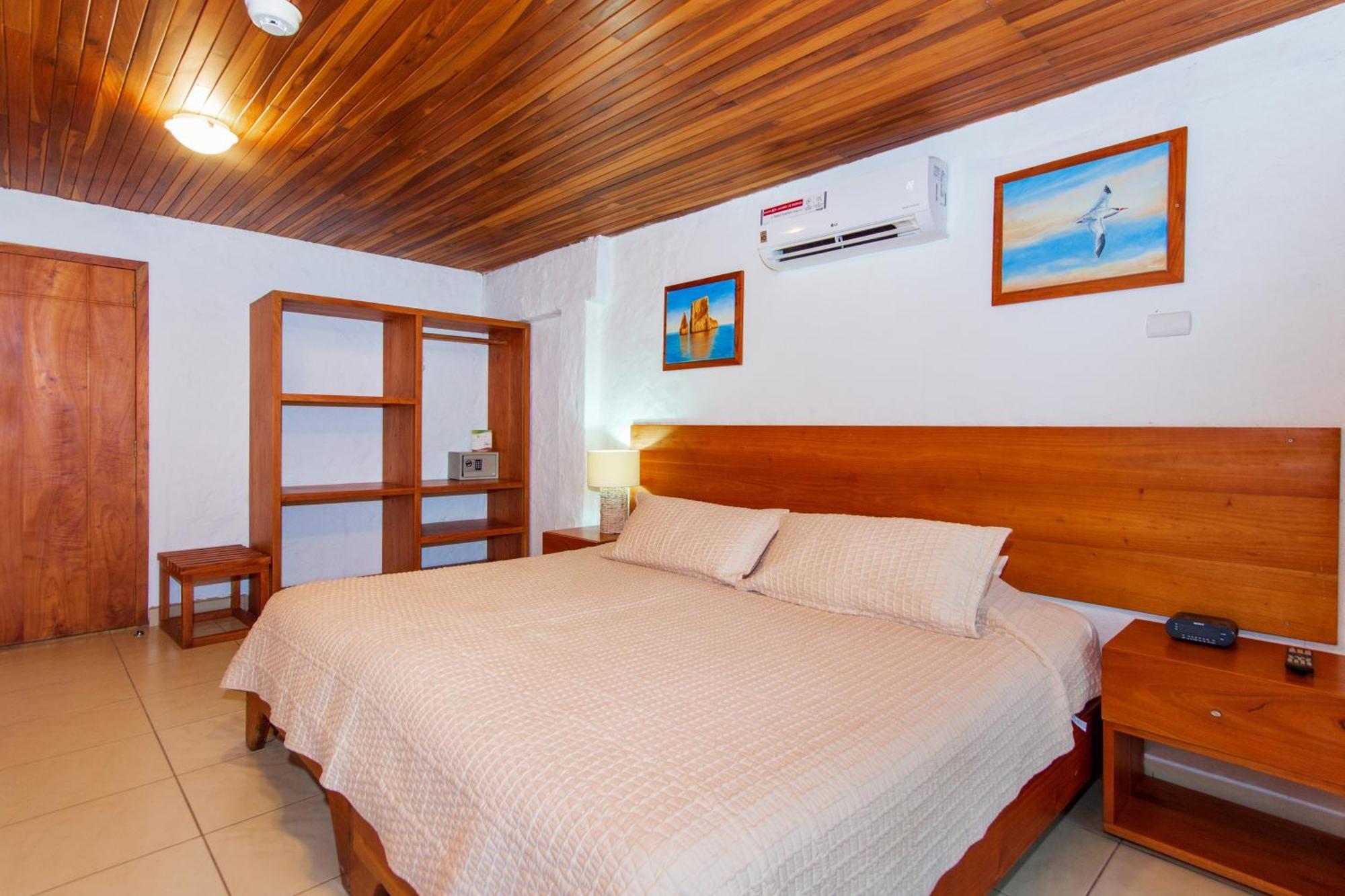 Fiesta Hotel 3*